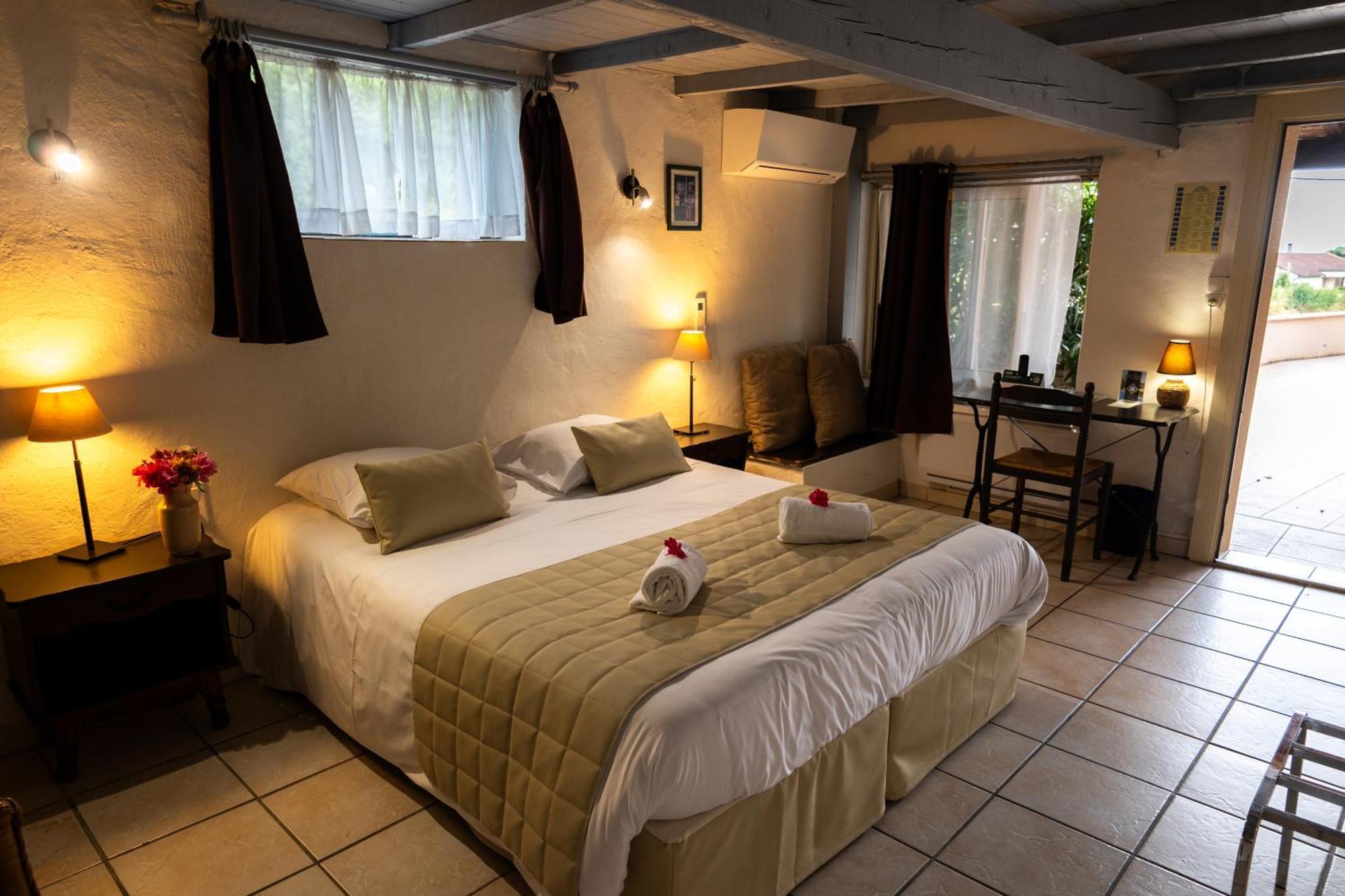 Logis Des Cretes De Pignols Hotel Moissac Ngoại thất bức ảnh