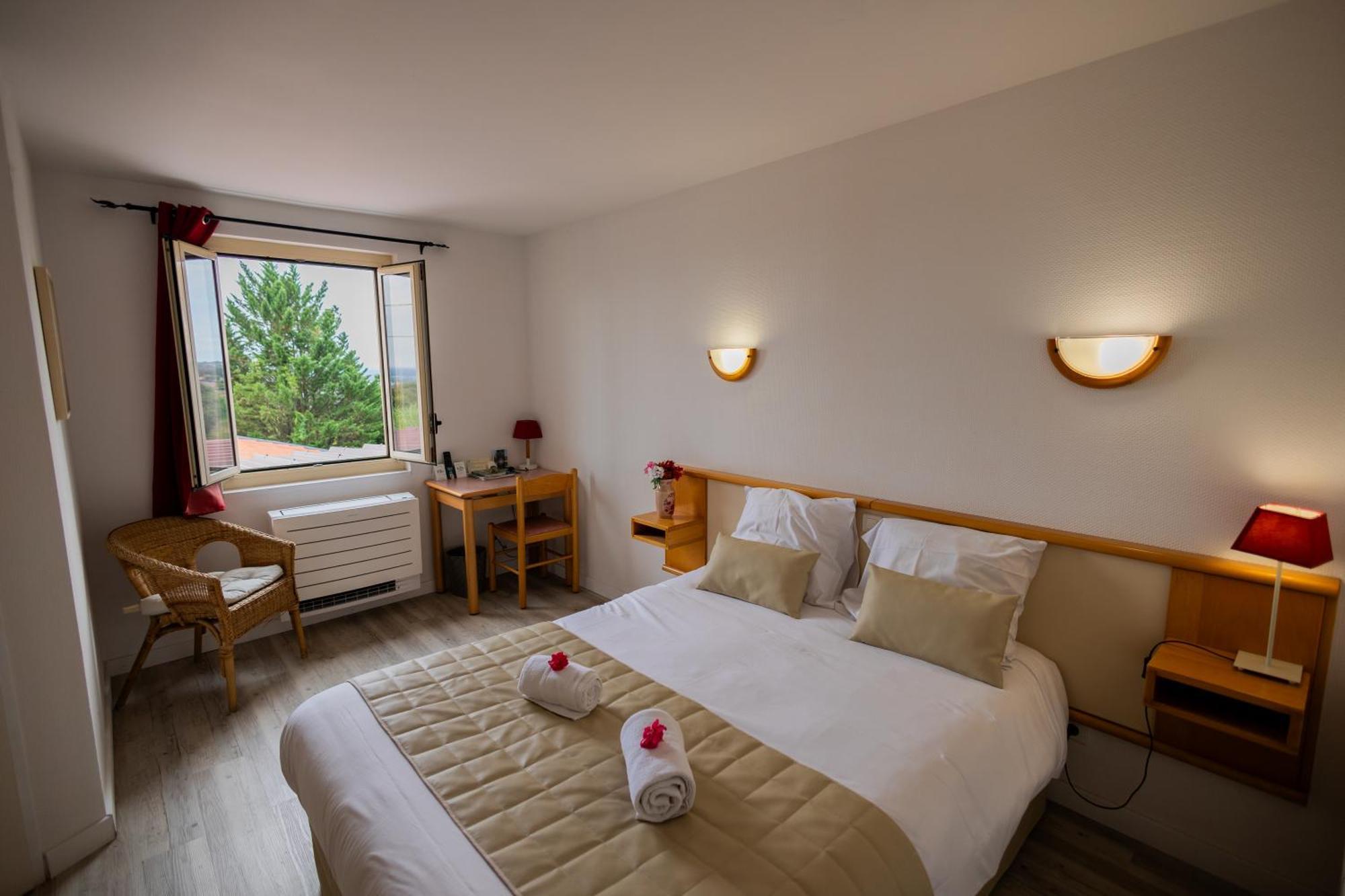 Logis Des Cretes De Pignols Hotel Moissac Ngoại thất bức ảnh