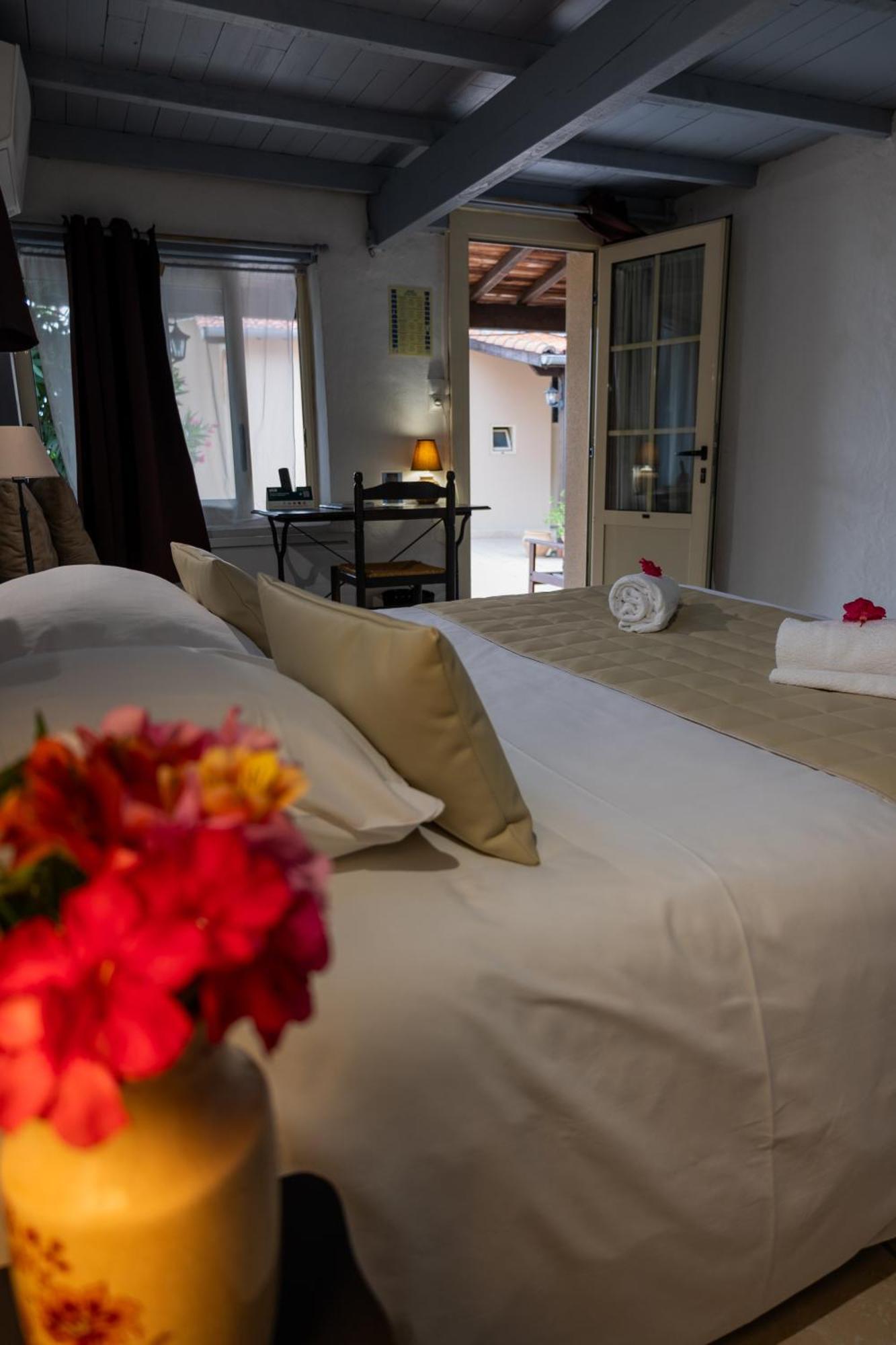 Logis Des Cretes De Pignols Hotel Moissac Ngoại thất bức ảnh